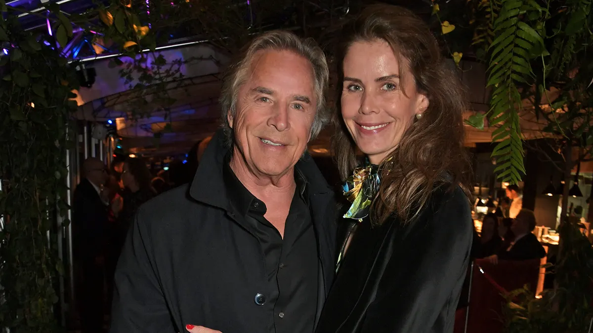 Kelley Phleger Height How Tall Is Don Johnson’s Wife